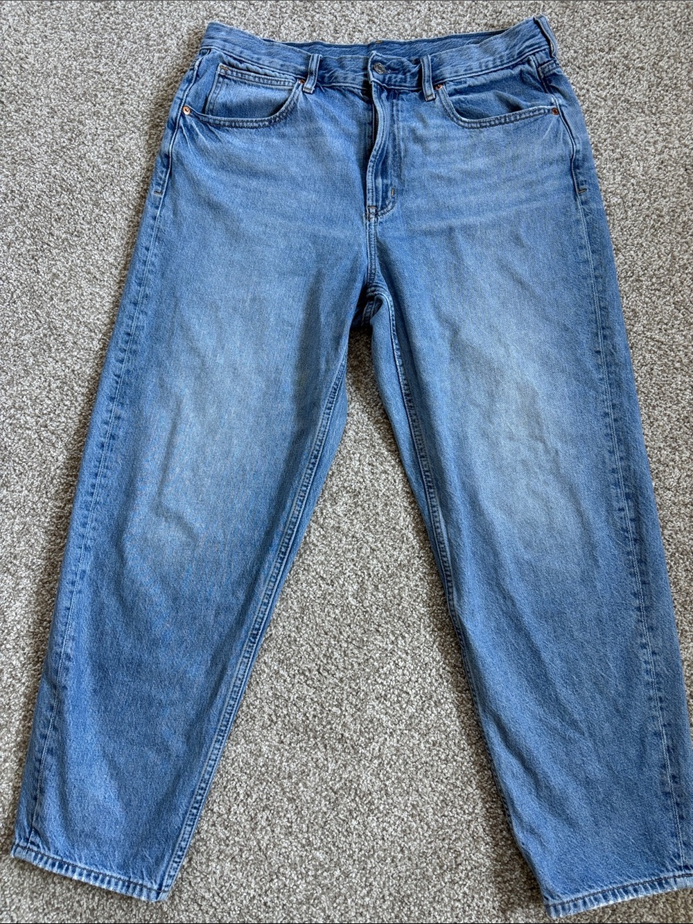 GAP Light Blue High-Rise Barrel Jeans size 31/12L